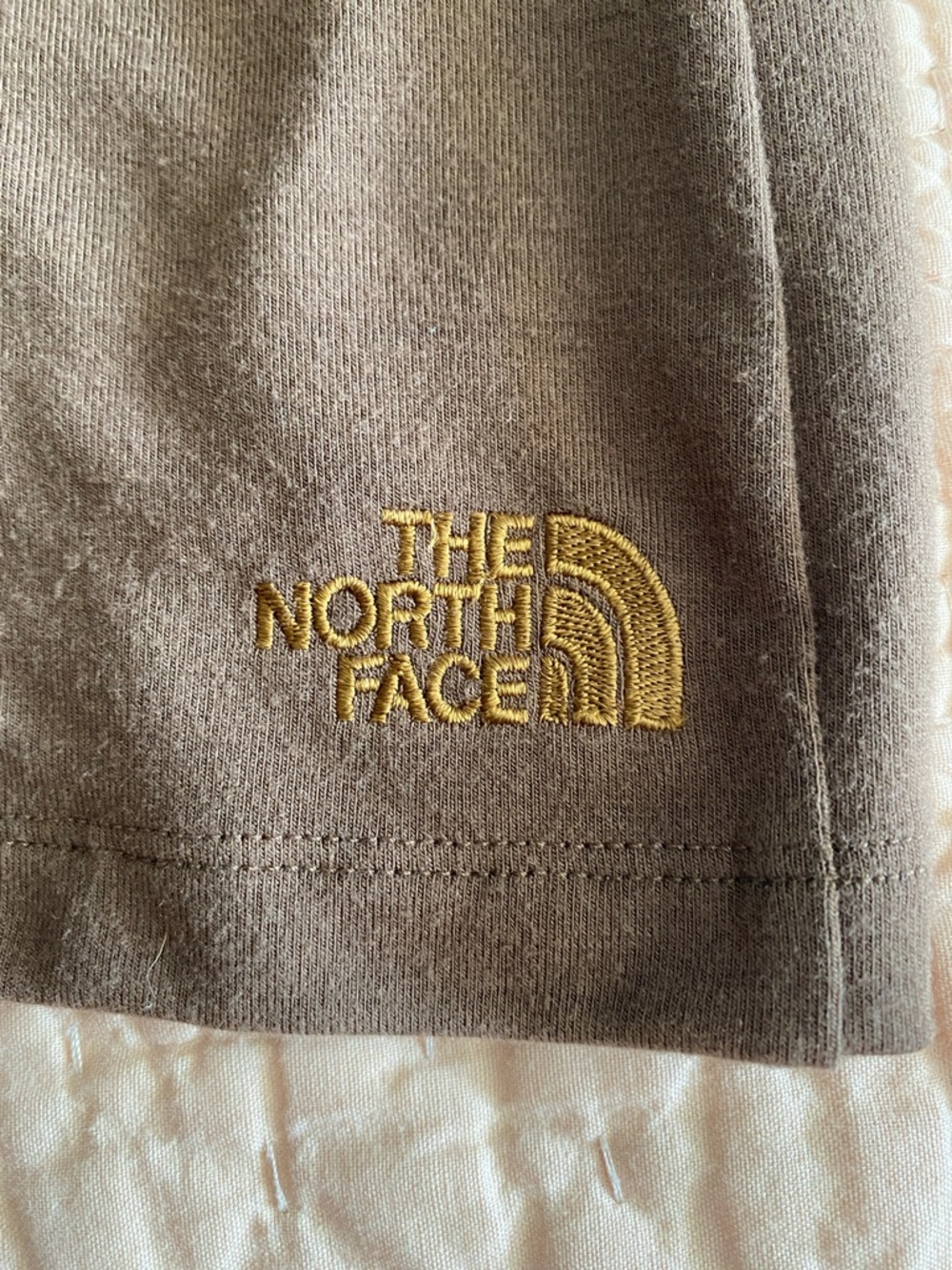 The North Face Moisture-Wicking Cami w/Shelf Bra, Women’s Size Medium - Picture 6 of 11